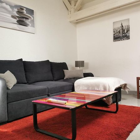 Appartement A 2 Minutes Du Centre Ville Avec Climatisation Périgueux Exterior foto